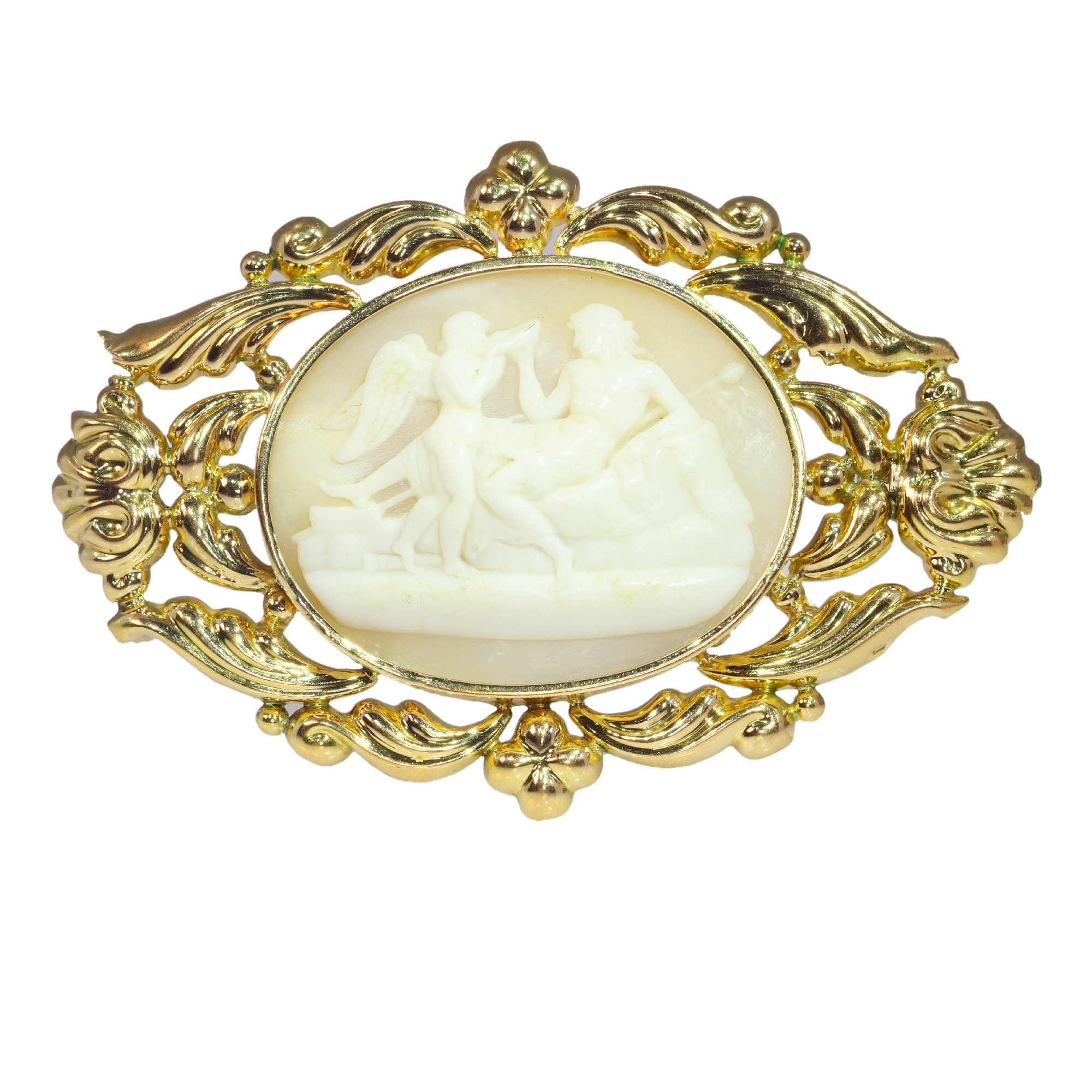 Antique 18K gold mounted cameo representing Bacchus offering Cupid a cup of wine, after Bertel Thorvaldsen